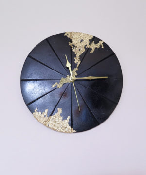 Ručne vyrobené nástenné hodiny - Black gold